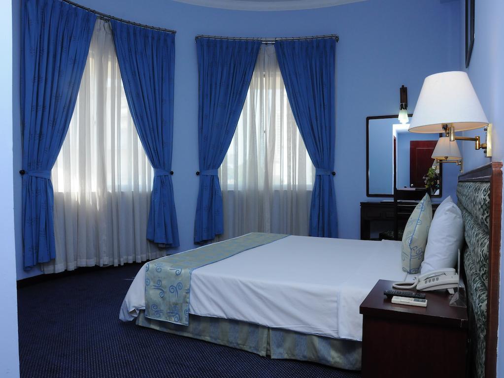 Thien Hong - Arc En Ciel Hotel Ho Chi Minh City Room photo